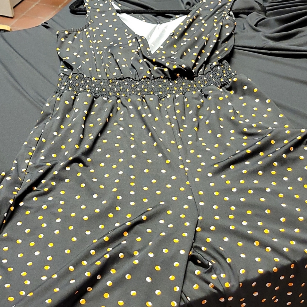 Navy blue poka dotted pant